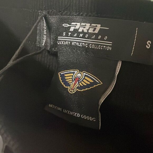 Unisex New Orleans pelicans black gold letter sweat pants jogger NBA size small - Picture 10 of 13